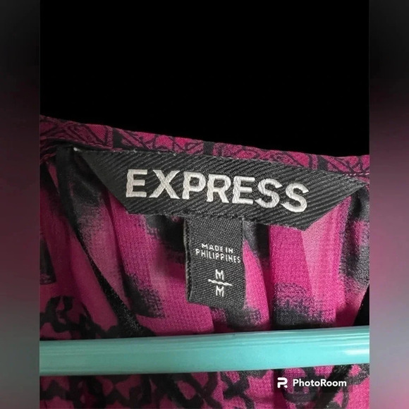 Express Size Medium Women’s Bright Pink and Black See Through Shawl Coverup - Picture 4 of 6